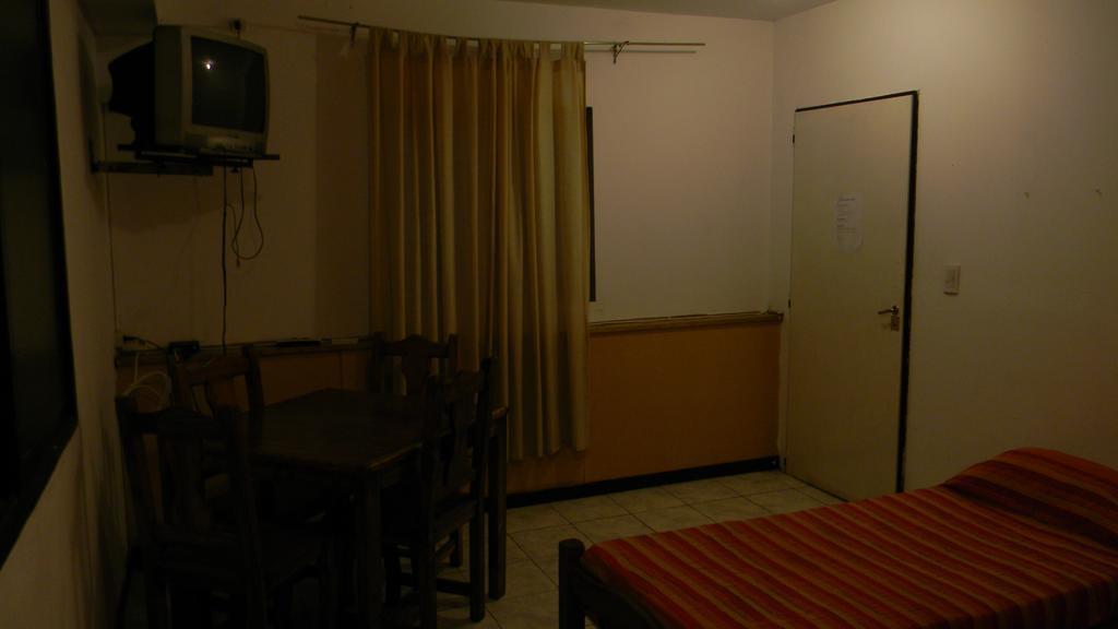 Punto Urbano Hostel Mendoza Szoba fotó